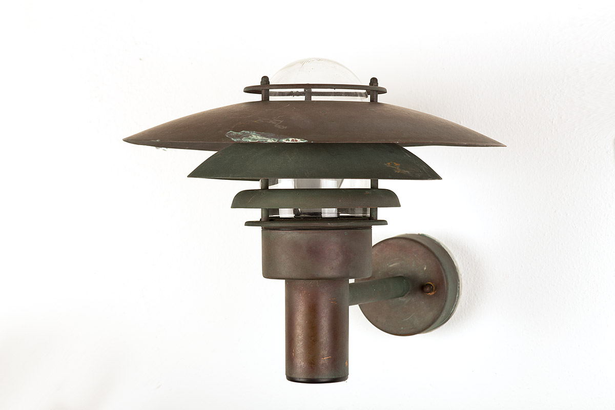 Winderig Munching Wreedheid Vintage Danish patinated copper exterior lamp (*sold) - Vintage Furniture  Base